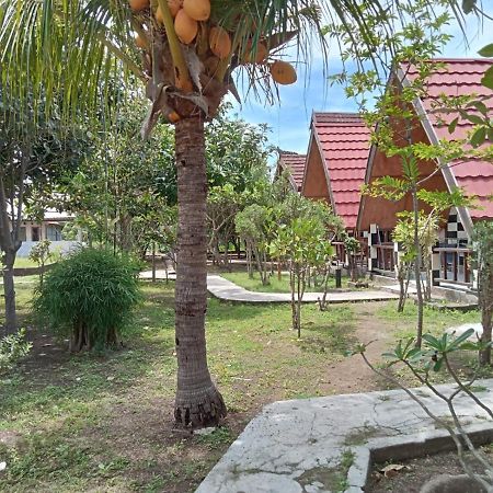 Meno Smile Cottages ギリ島 エクステリア 写真