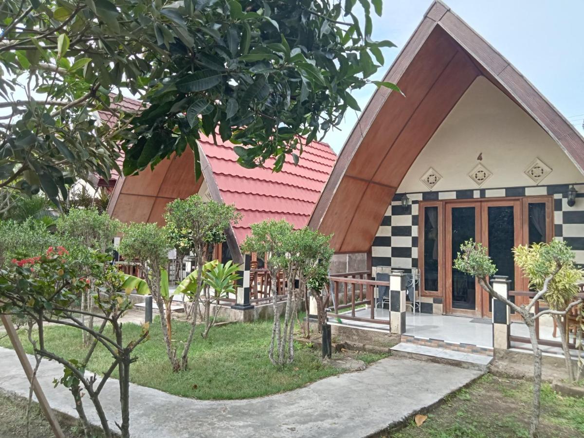 Meno Smile Cottages ギリ島 エクステリア 写真